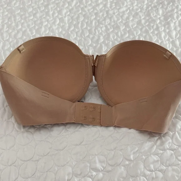 Victorias Secret women size 32D Tan Strapless underwire Bra - Picture 4 of 8